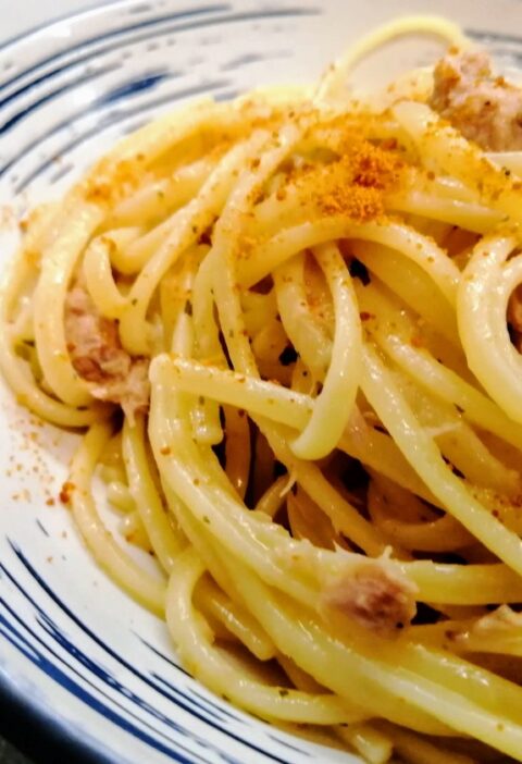 spaghetti bottarga e tonno