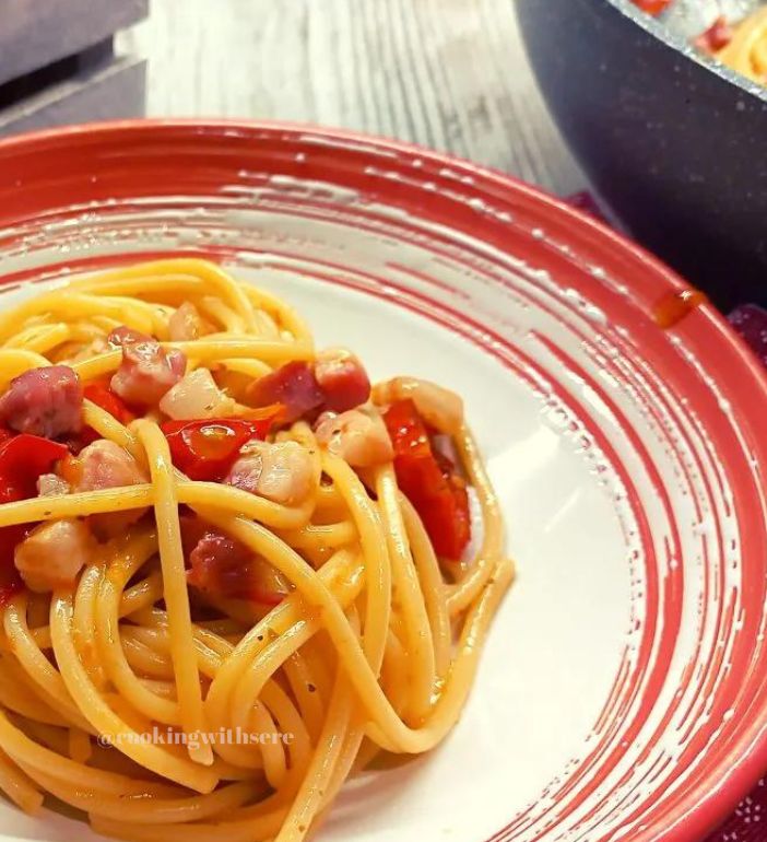 pasta con pomodori confit